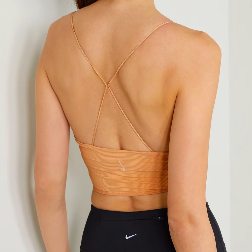 NWOT Nike Yoga Ribbed Luxe Tank